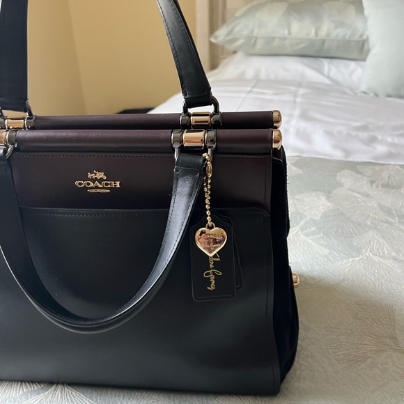 Limited Edition Coach x Selena Gomez Collection  Smoke free environment EUC - Picture 3 of 13